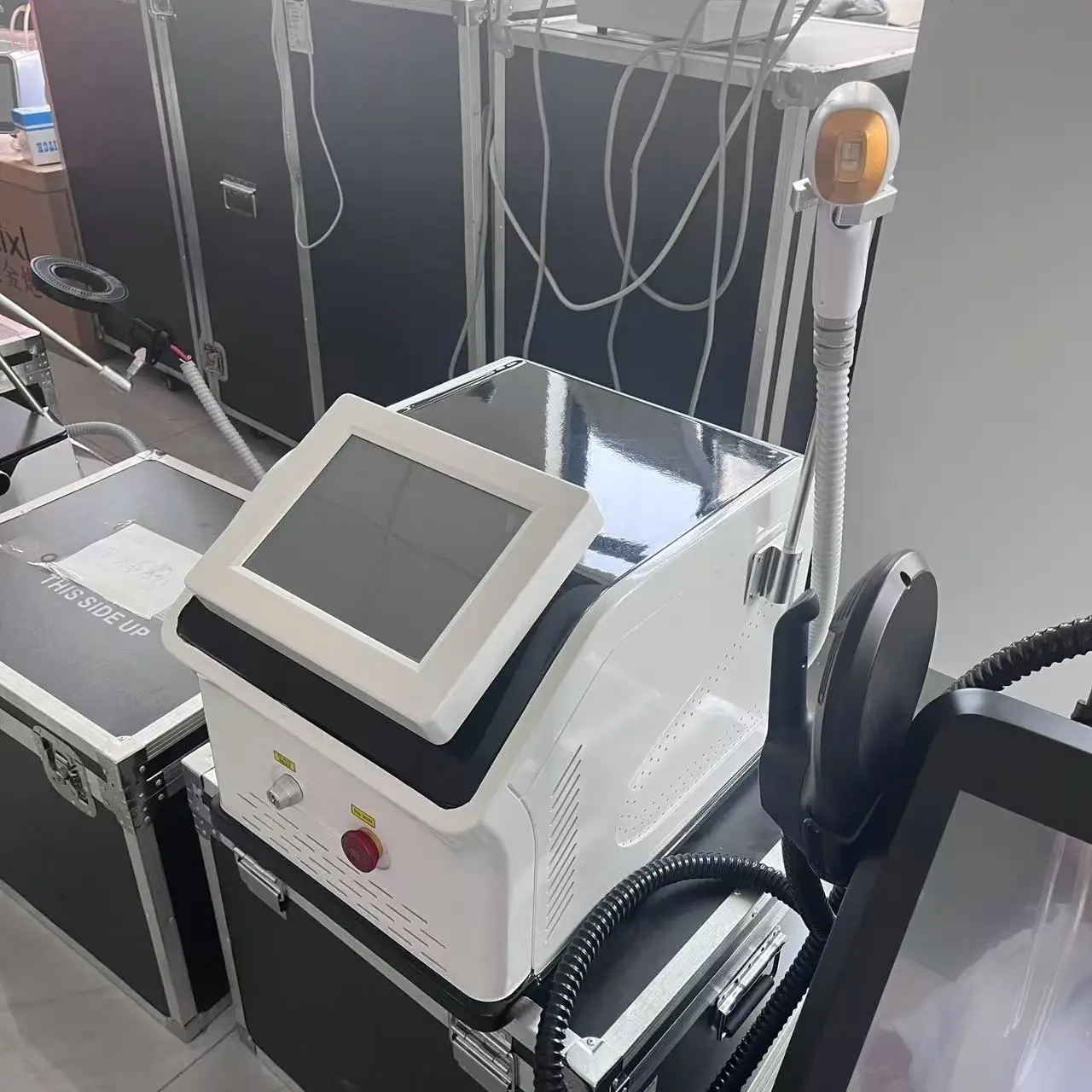 

Diode Laser Hair Removal Machine 808nm 755 Medical CE Diode 1064nm Diode Lazer Hair Removal Laser Hair Removal Permanent