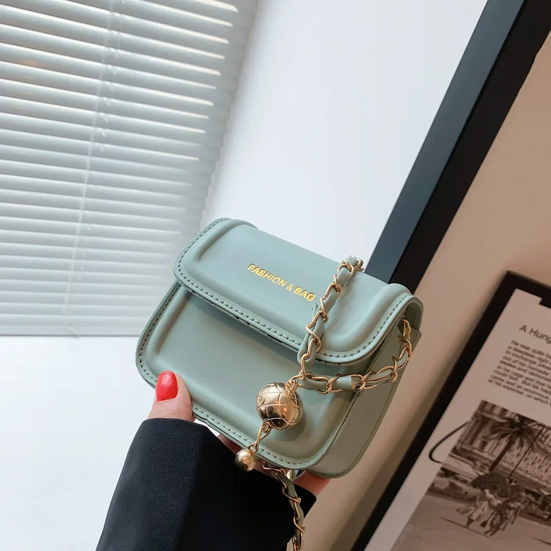 

Women's Korean Style Mini Crossbody Bag -Trendy Woven Texture Messenger Purse, Compact Square Shoulder Bag for Casual Outings