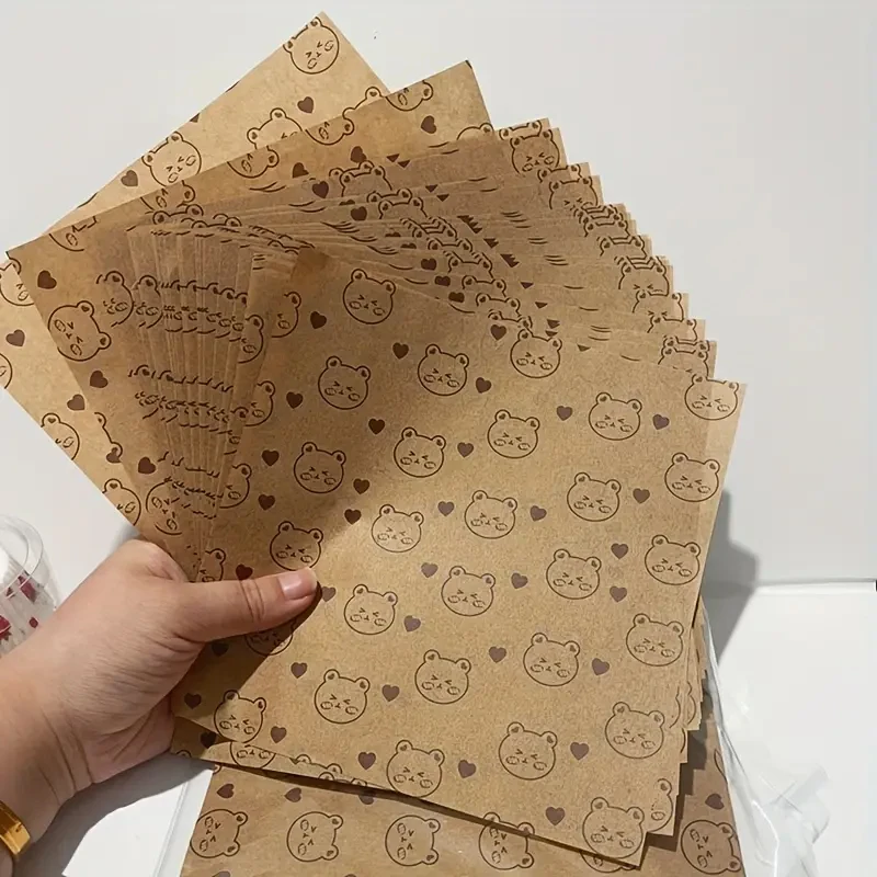 100Pcs/200Pcs Bear/Large Bear Paper Liners, Oil-Proof Baking Sandwich Wax Paper, Suitable for Deli Shops, Sandwich Packaging, Pizza, Burgers and Bread view 2