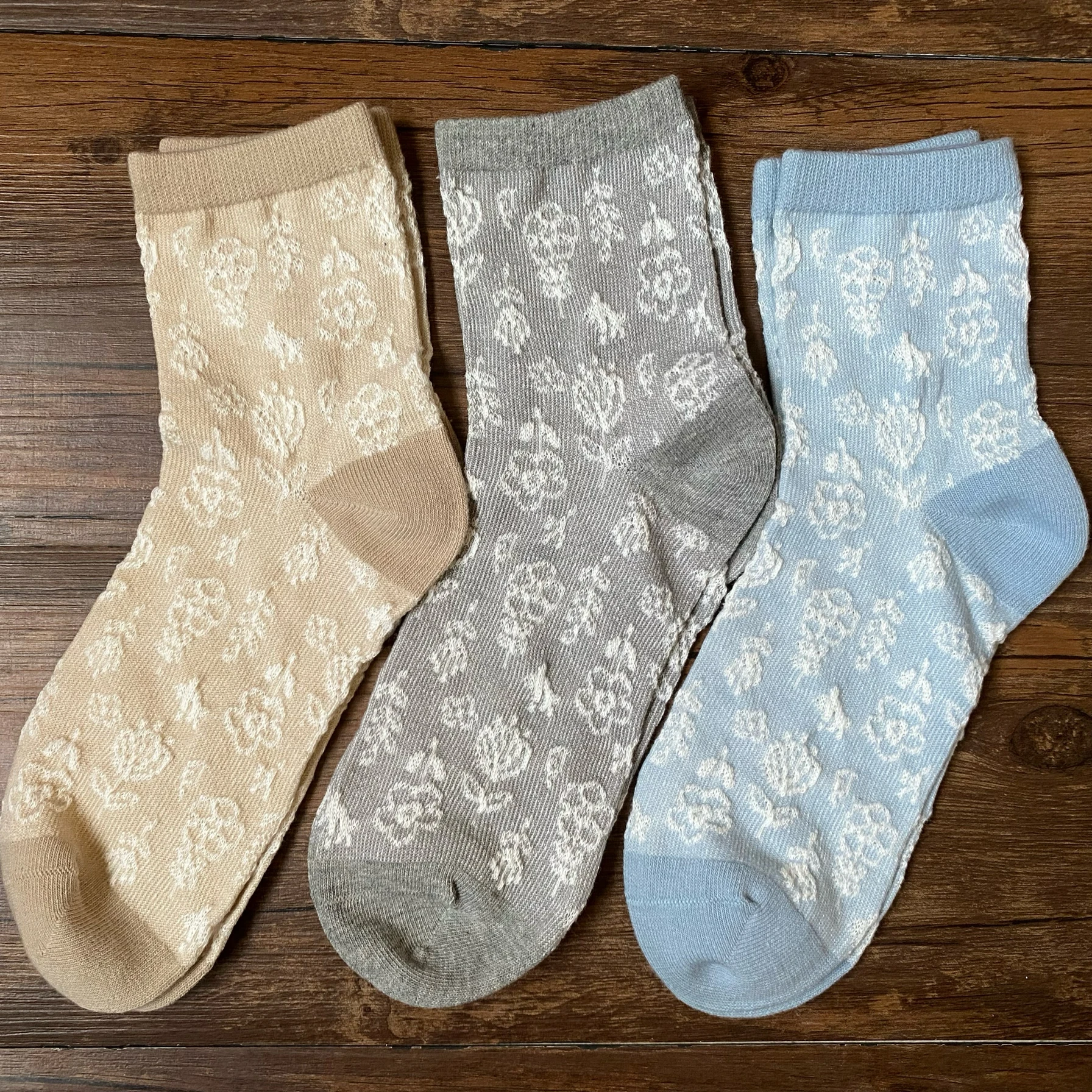 meias-de-algodao-femininas-ate-o-meio-da-panturrilha-sem-costura-estilo-retro-com-padrao-floral-confortaveis-respiraveis