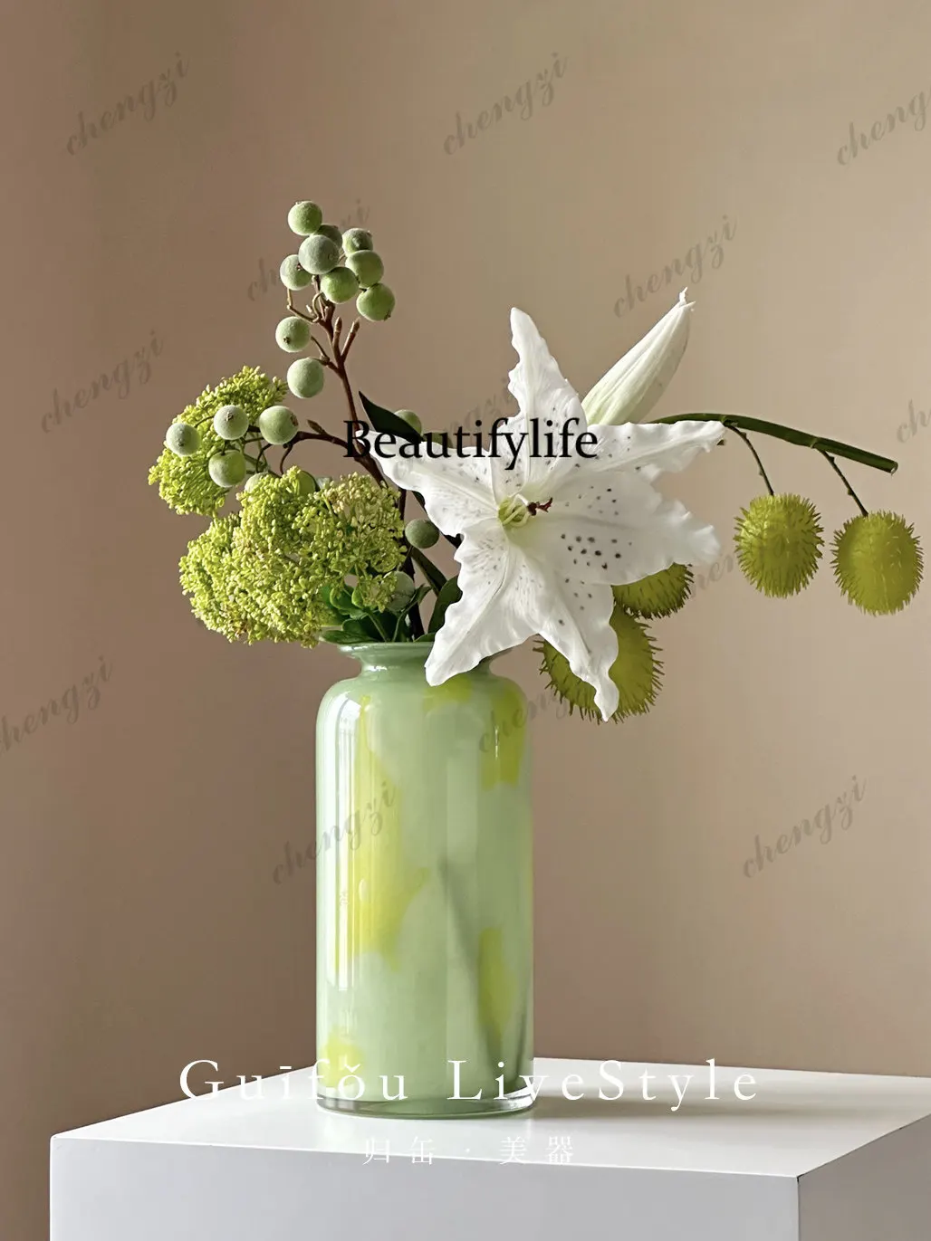 Green jade lily water raising vase ornament living room new Chinese glass flower utensil glass ornament