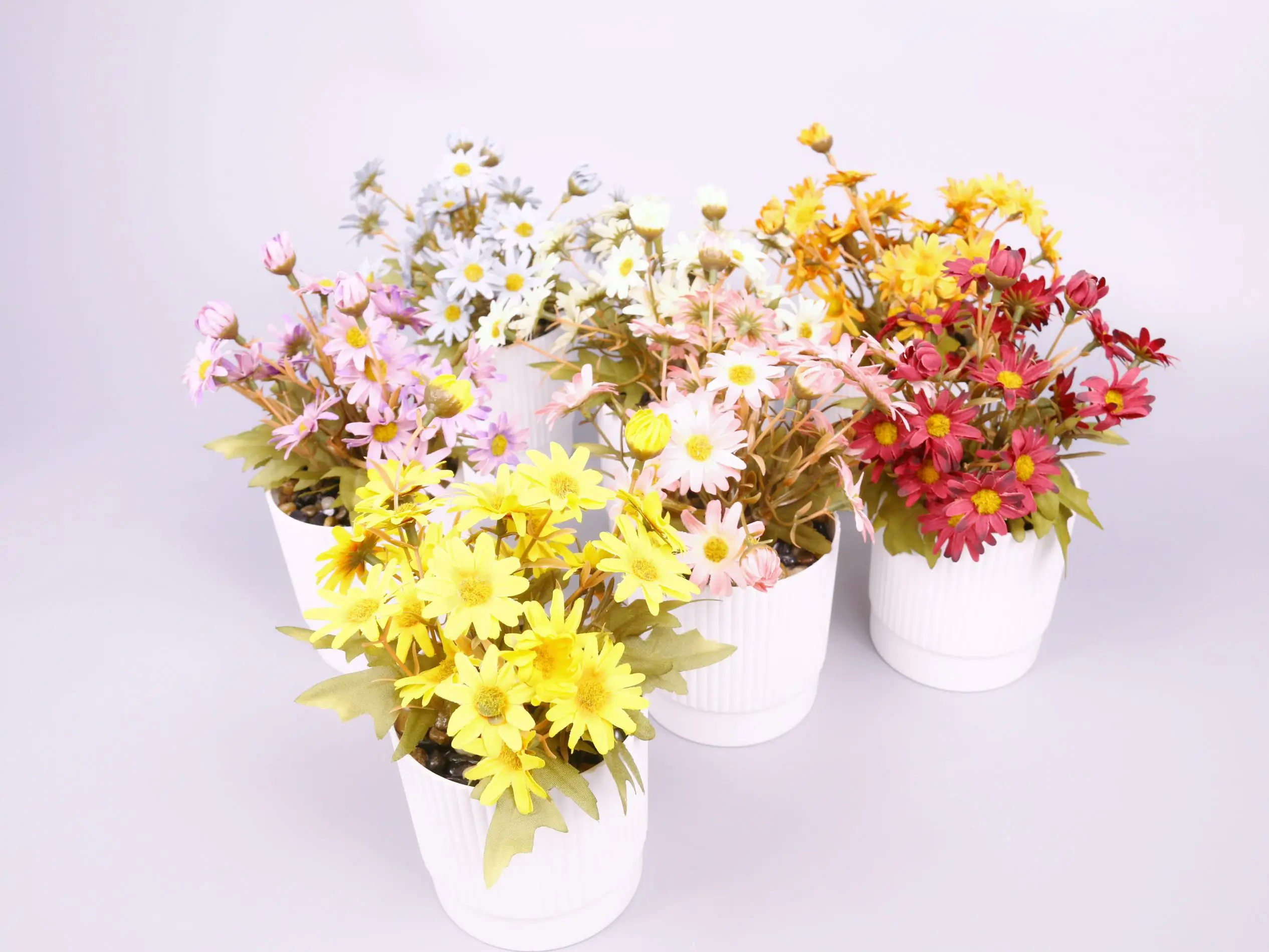 

Daisy artificial flower potted plant, suitable for home party decoration simulation flower potted plant