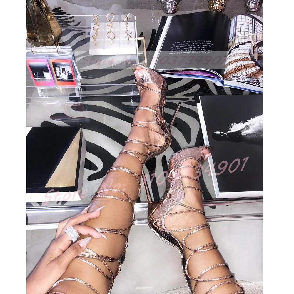 Gold Snake Pattern Crotch Sandals Female Sexy Zipper Cross Strap Round Toe High Heels Shoes Lady Elegant Party Big Size Sandals
