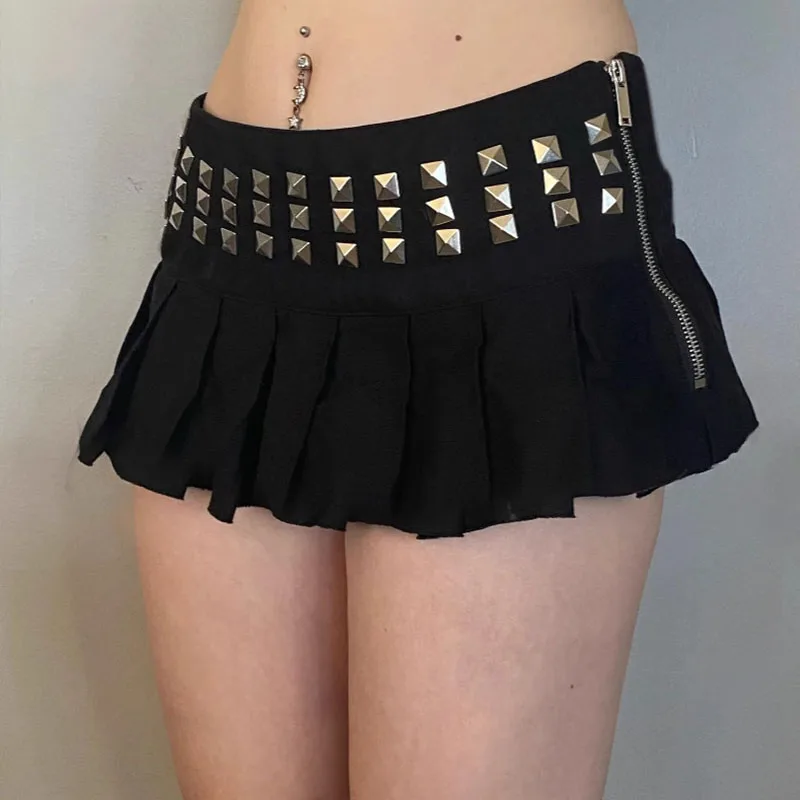 Summer Street Gothic Punk Pure Color E-girl Mini Skirt Harajuku Vintage Sexy Rivet Pleated Skirts Hot Girl Skirt Women Clothes