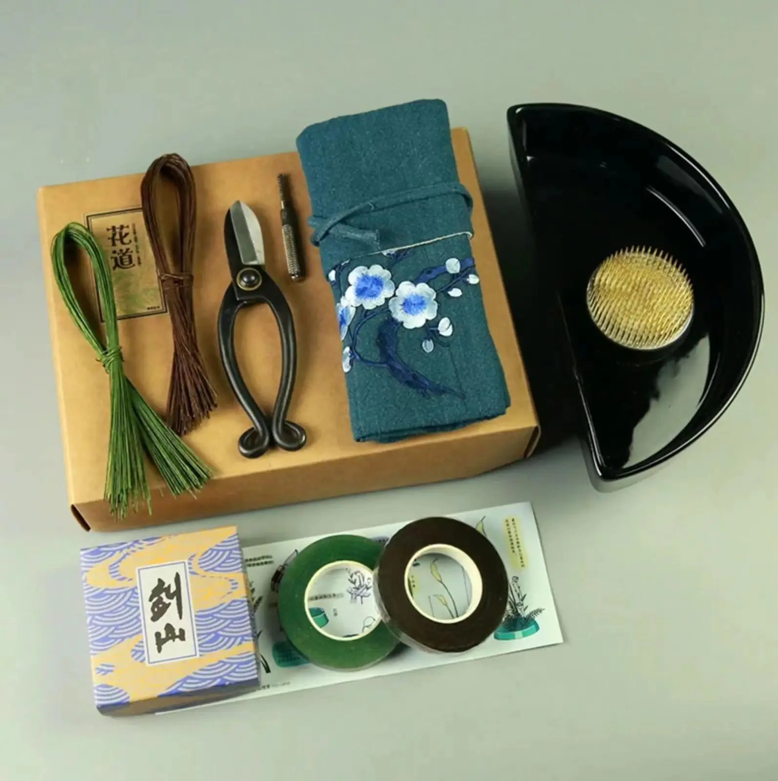 

Flower ware Set