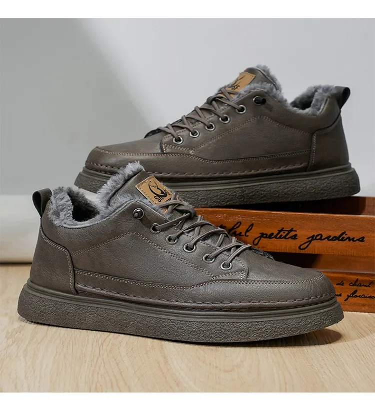 

Men Casual Leather Shoes Winter New Outdoor Plush Thicken Warm Cotton Shoes Waterproof Non Slip Height Increase Short Boots