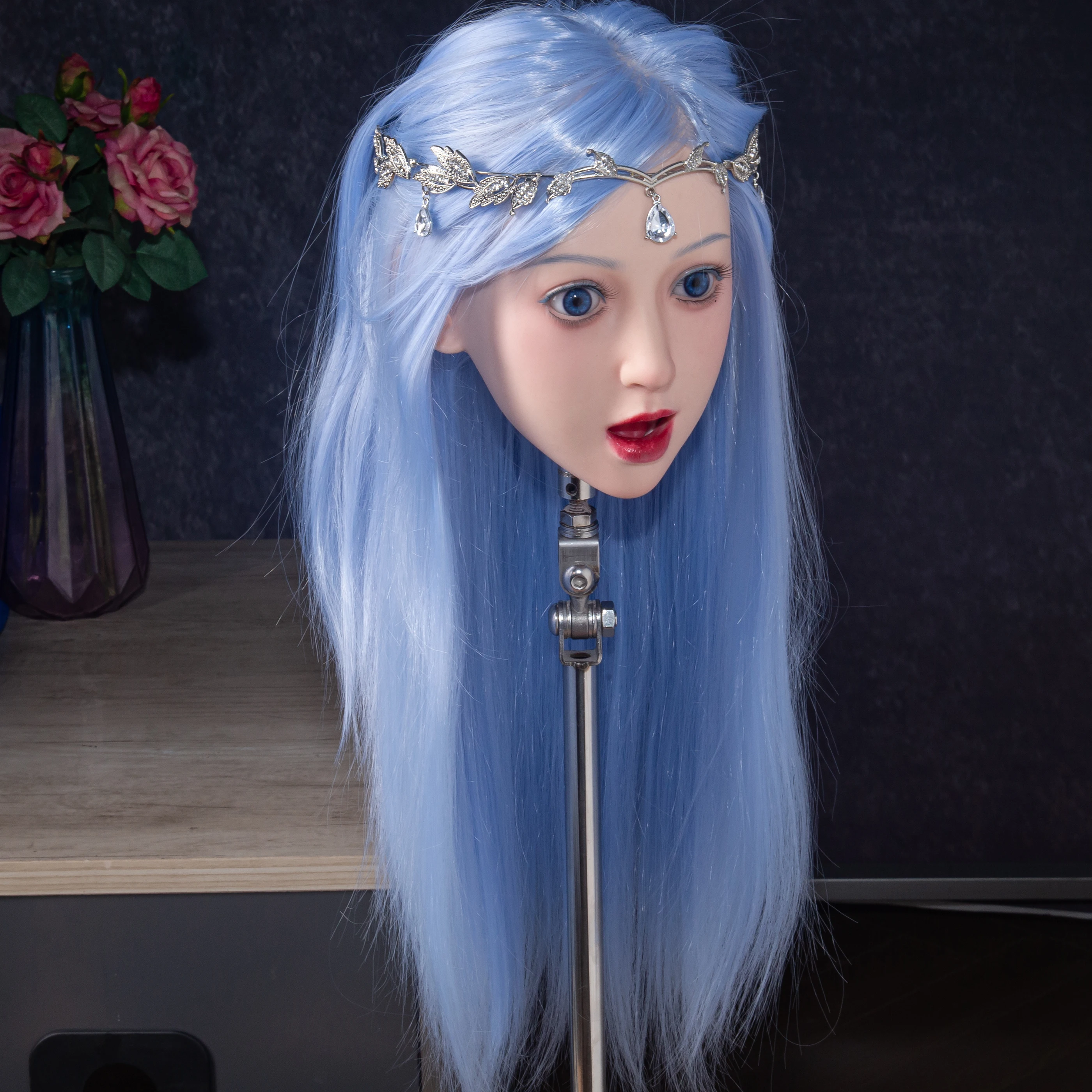 نموذج رأس أنثى أزرق جديد، نسخة 1:1 من رأس أنثى، مصنوعة من السيليكون، مع شعر حقيقي، مصمم لمصففي الشعر، مثير للغاية