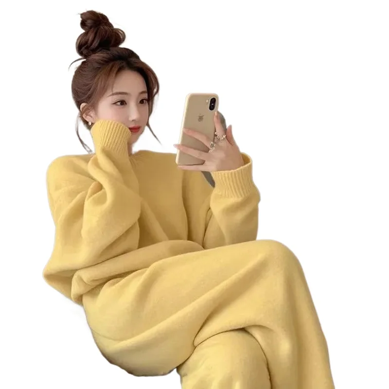 

2026 Complete Set Gentle Wear Autumn and Winter High-end Korean Lazy and Loose Milk Yellow Turtleneck Sweater Two-piece Set