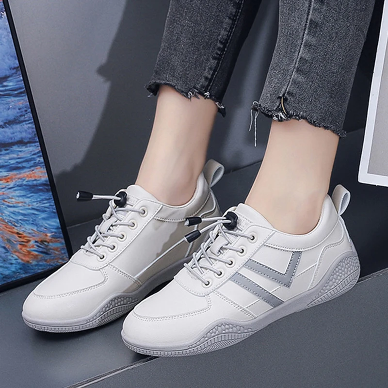 

Soft Bottom Comfortable Leather Ladies Flat Bottom Fashion New Thick Bottom Non-Slip Sports Breathable Comfortable Casual Shoes