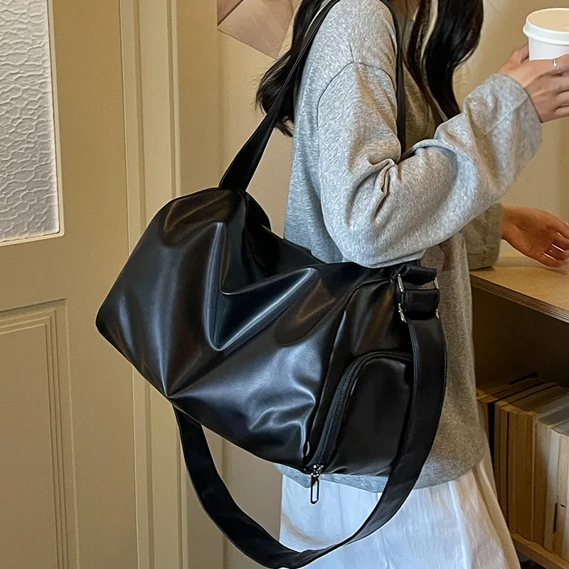 portable-sport-yoga-bag-women's-short-trip-travel-storage-bag-wet-and-dry-separation-swimming-bag-crossbody-lightweight-bag