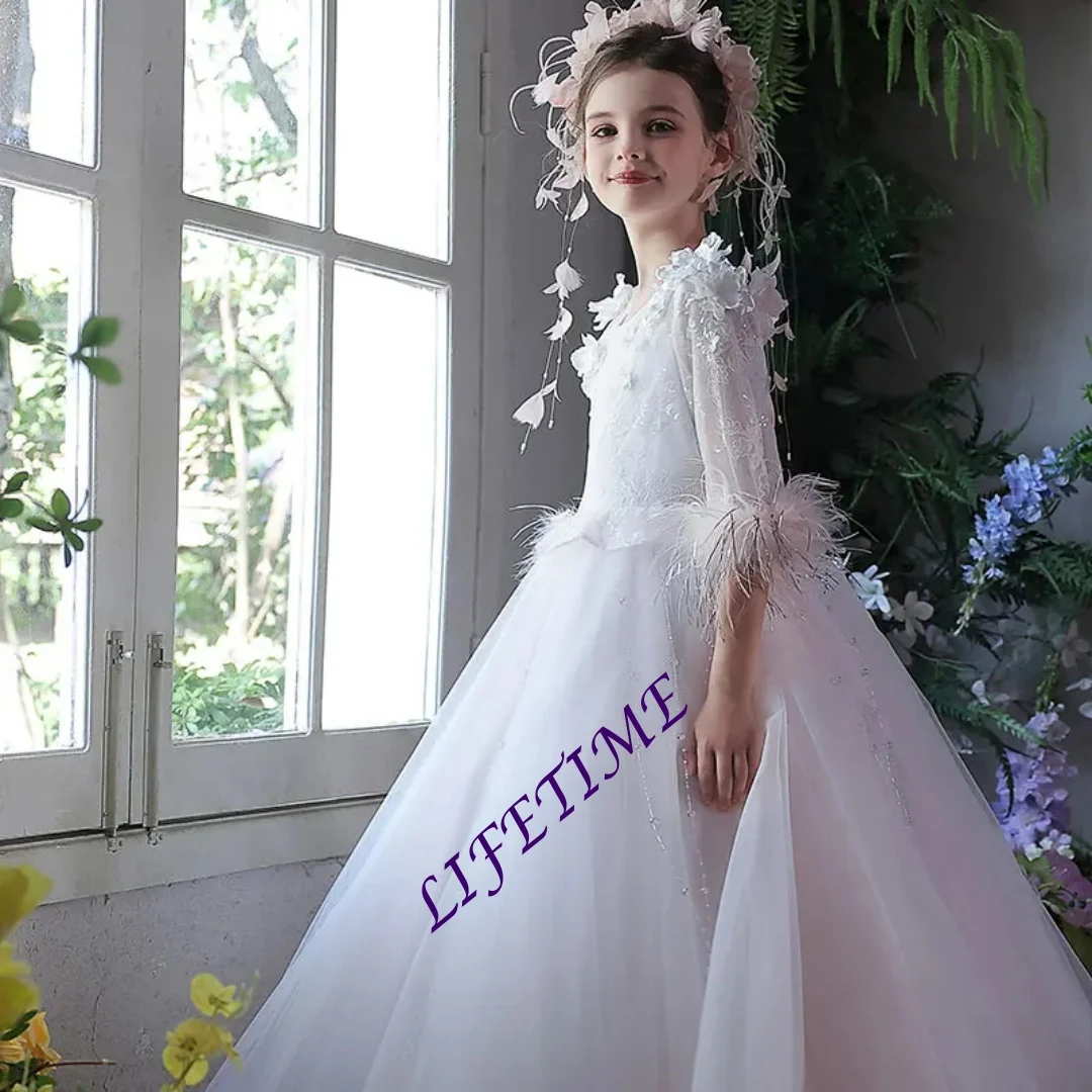 فستان بناتي أبيض مخصص مع نصف كم تصميم زهور ثلاثي الأبعاد على طراز الأميرة لحفلات الزفاف وأعياد الميلاد للأطفال