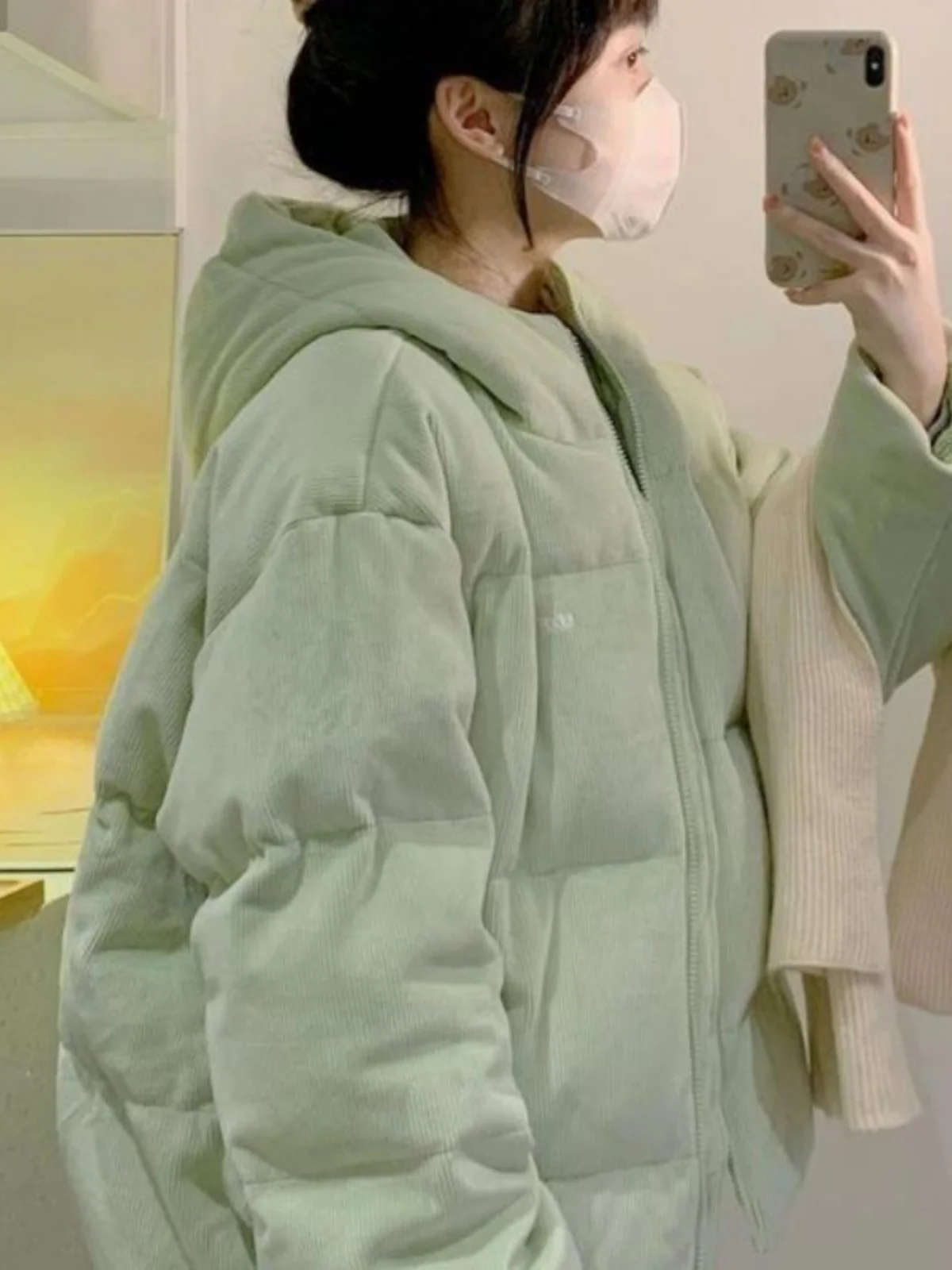 

Зимняя утепленная хлопковая куртка для женщин, новая корейская версия, вельветовая, с капюшоном, объемная, в стиле Ins, студенческая, хлопковое пальто