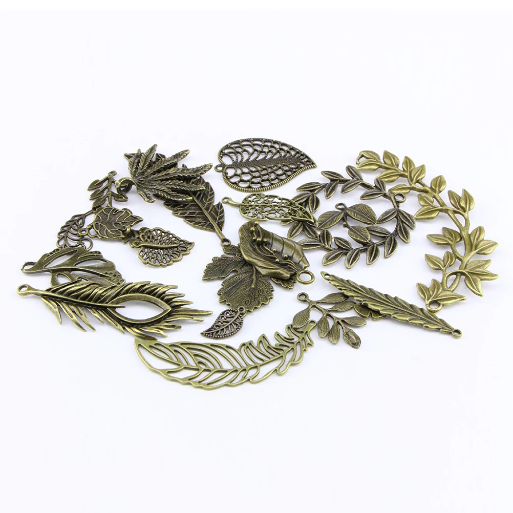 

40pcs Alloy Pendants Set Retro Diy Jewelry For Bracelet Bracelet Pendant Necklace Keychain Decoration Vintage Pendant Set
