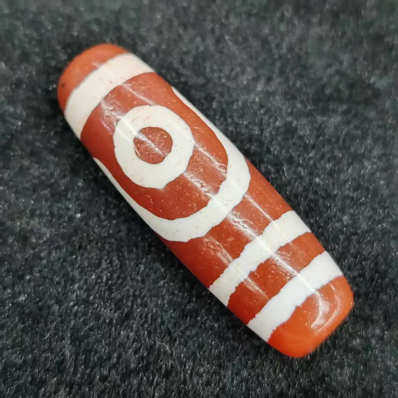 

Tibetan style patina weathered red meat agate Tianzhu ethnic necklace pendant DIY accessory Dzi