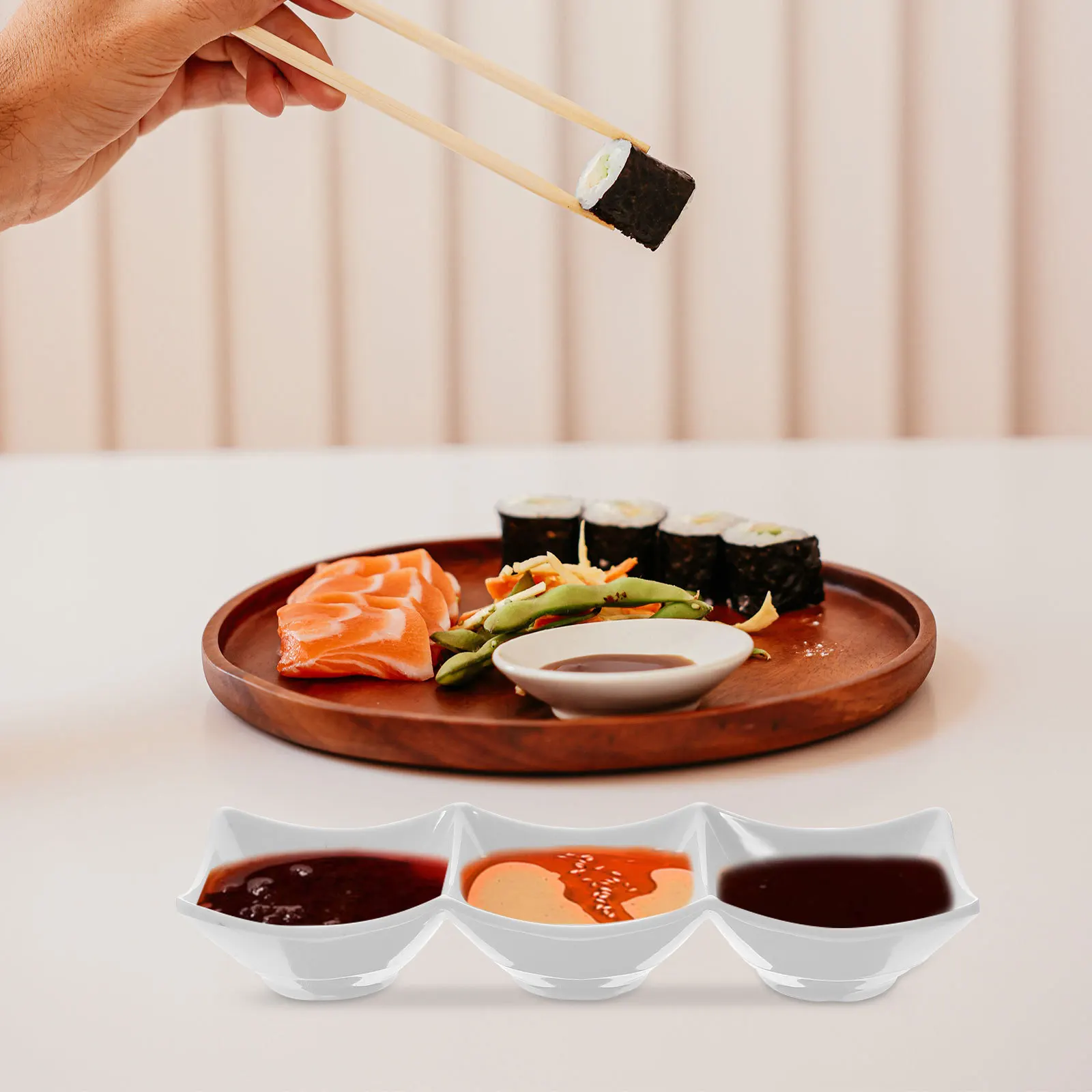 

Three-Grid Sauce Dipping Tray Practical Reusable Seasoning Plate Household Condiment Serving Dish for Restaurant Table Soy Sauce