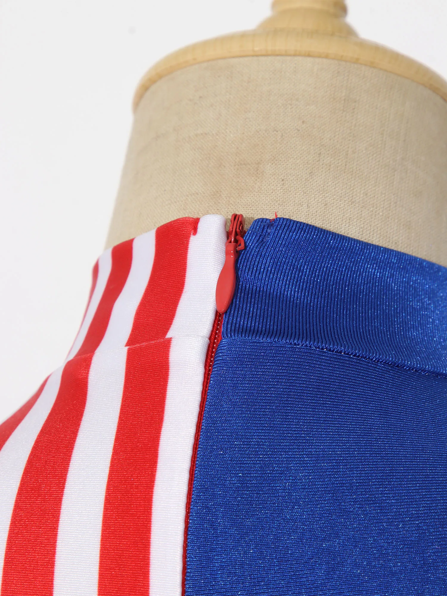 Cheerleading-Outfit für Kinder und Mädchen, Kostüm zum Unabhängigkeitstag, gestreiftes Crop-Top mit Rock mit Strass-Sternen, Pompons, Socken und Kopfbedeckung – Detail 12