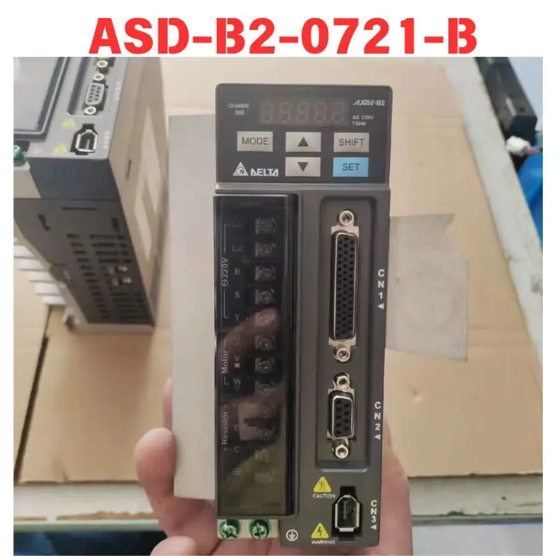 Used OEM disassembled parts ASD-B2-0721-B servo driver Functional test OK Fast delivery