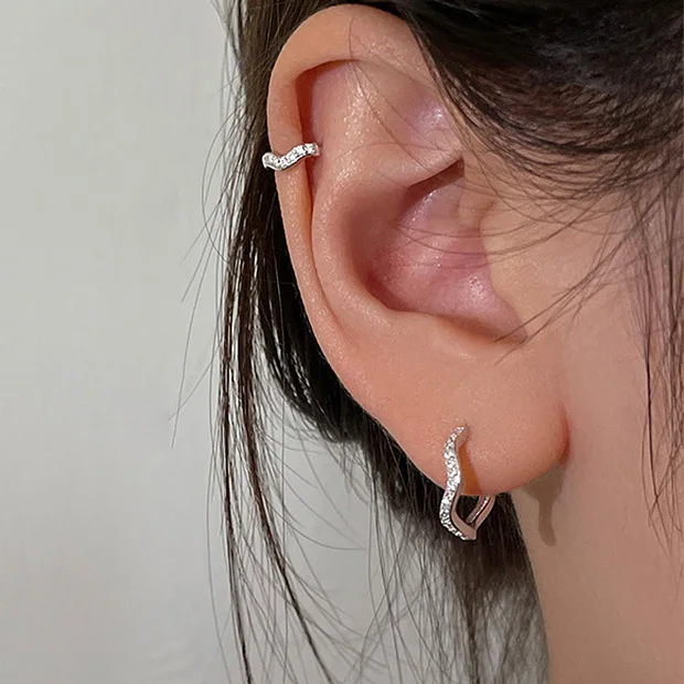 Silver Color Wave Hoop Earring Women Helix Tragus Lobe Piercing Simple Huggie Thin Zircon Crystal Ear Cartilage Piercing Jewelry