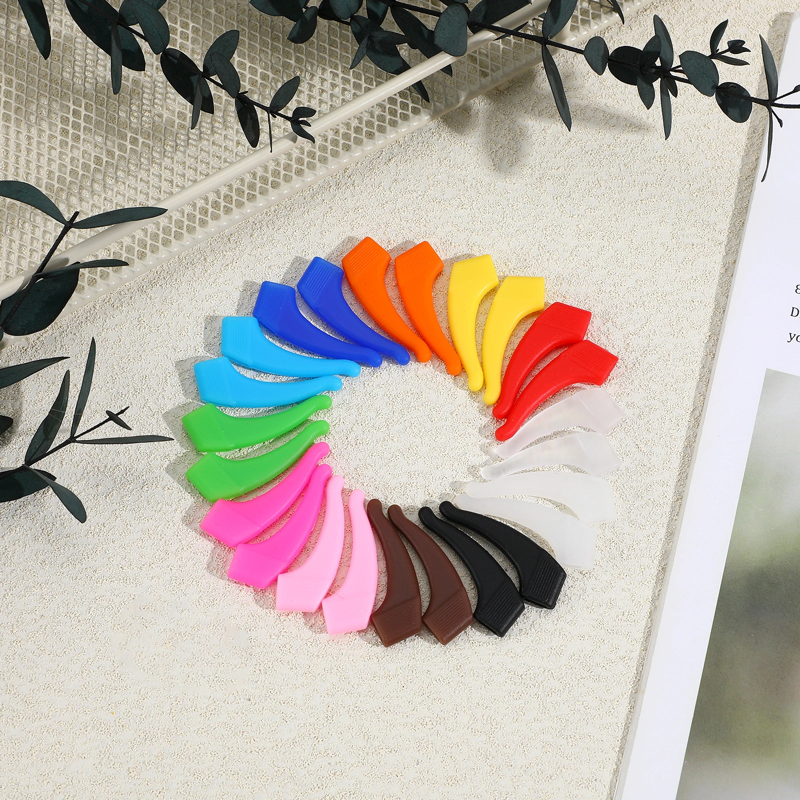 

12 Pair Non-slip Silicone Ear Hooks Round Holders Grips Cushion Tips Temple Eyeglass Accessories for Sports Travel Climbing