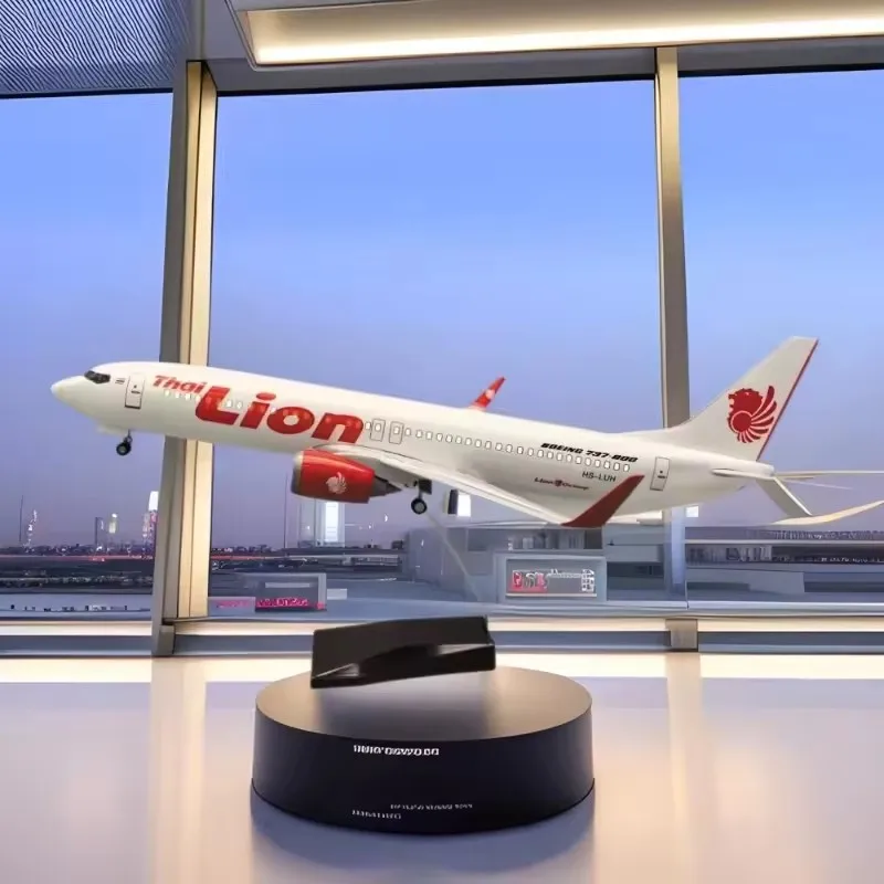 

New 1:85 Model Thai Lion Air Lion Air B737-800 Thailand Aircraft With LED Wheels Collection Display Decoration Gifts Fans Toys