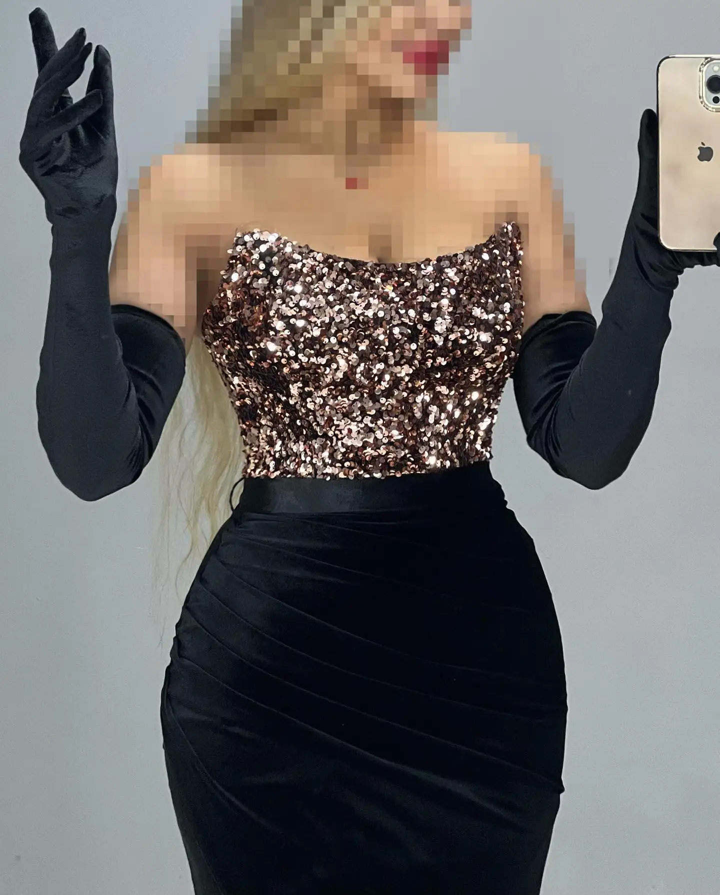 ที่กําหนดเองที่ละเอียดอ่อนSequined StraplessชุดราตรีคุณภาพสูงVelourพรหมชุดอารมณ์Party Gowns