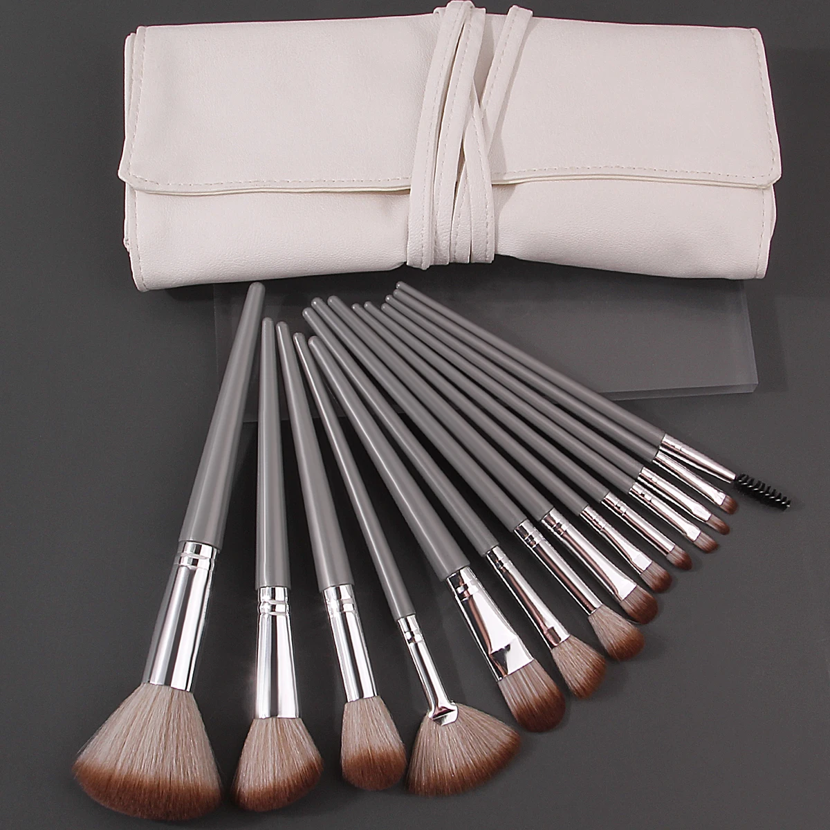 14pcs soft loose powder blush Eyeshadow concealer Facial makeup brush set +1pcs makeup brush storage strap bag