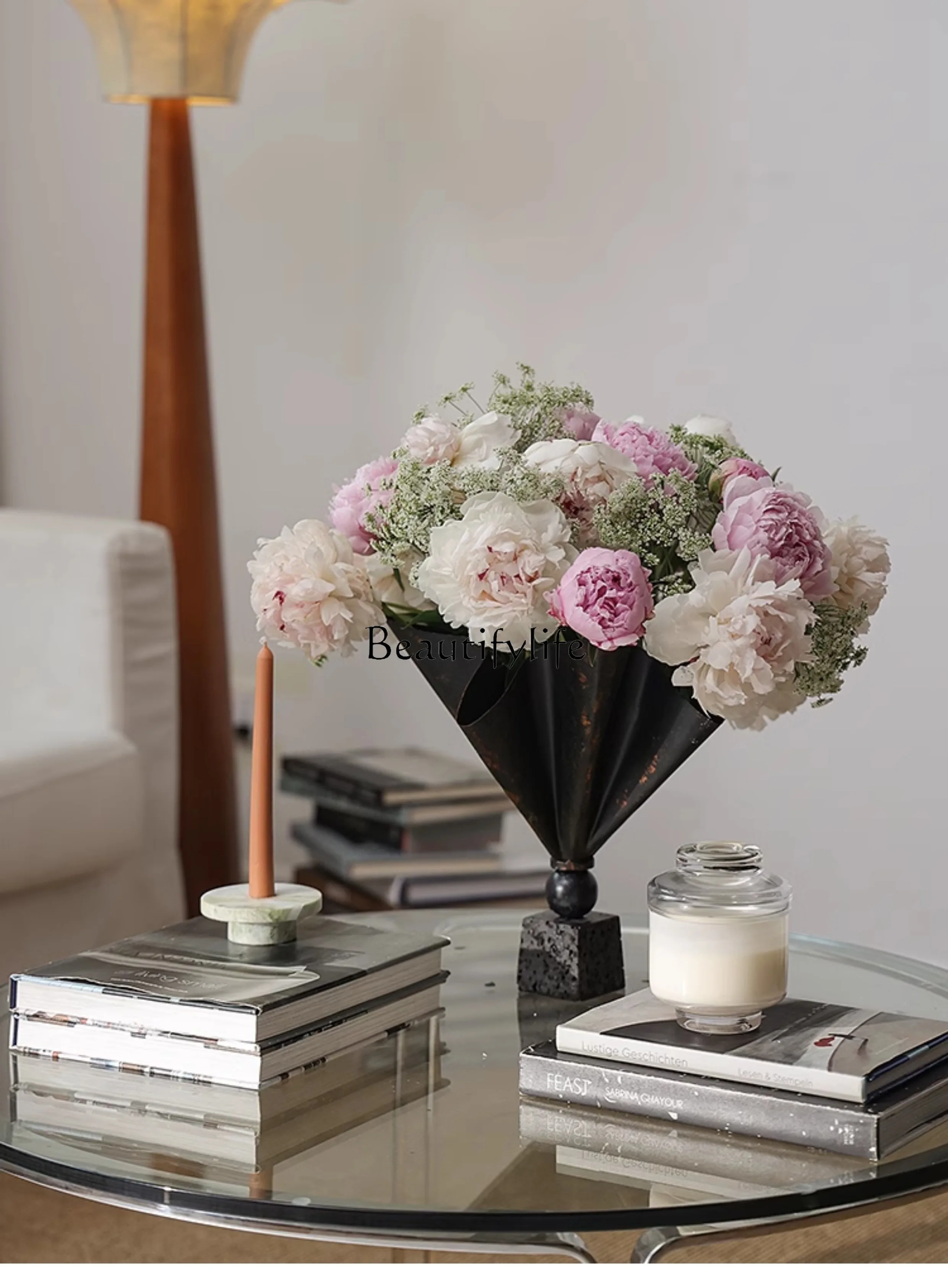 X4 French medieval metal pleated flower arrangement home art vase creative retro ornament