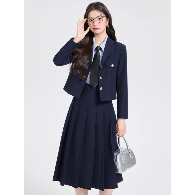 Formal attire for women, college student interview outfit, light business attire, commuter suit for petite women9107