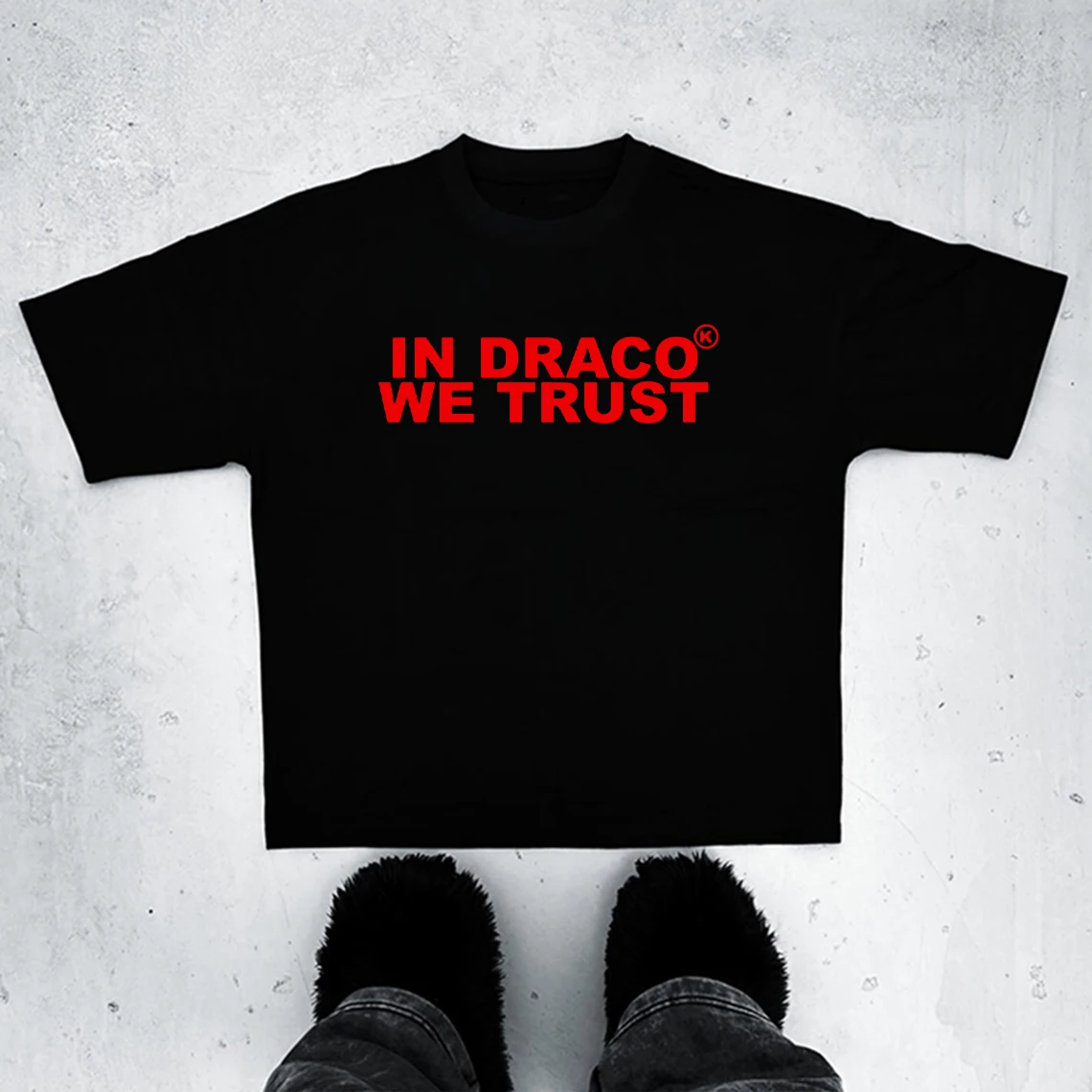 Vintage In Draco We Trust Print Grafiken Baumwolle Casual T-shirt Männer Y2K Kurzen Ärmeln Oversize T-shirt Streetwear Frauen T Tops