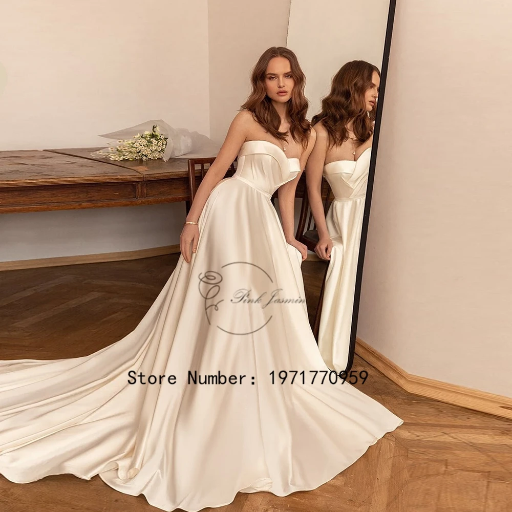 

2024 Ivory Simple Strapless Sleeveless Satin Wedding Dress Sexy Open Back With Zipper Custom Made Court Train vestidos de novia