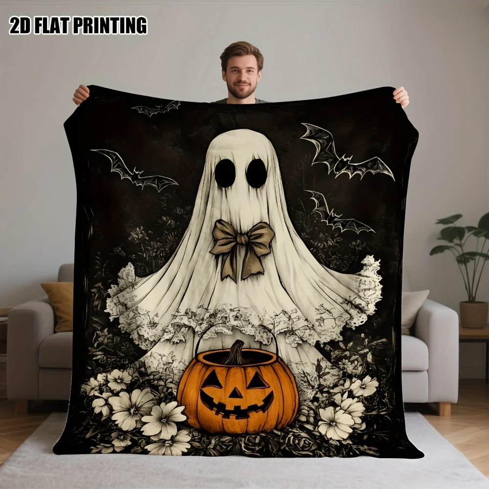 بطانية رمي من الفلانيل مطبوعة على الطراز القوطي للهالوين من Spooky Ghosts مثالية للقيلولة والتخييم والسفر وديكور المنزل هدية مثالية #1