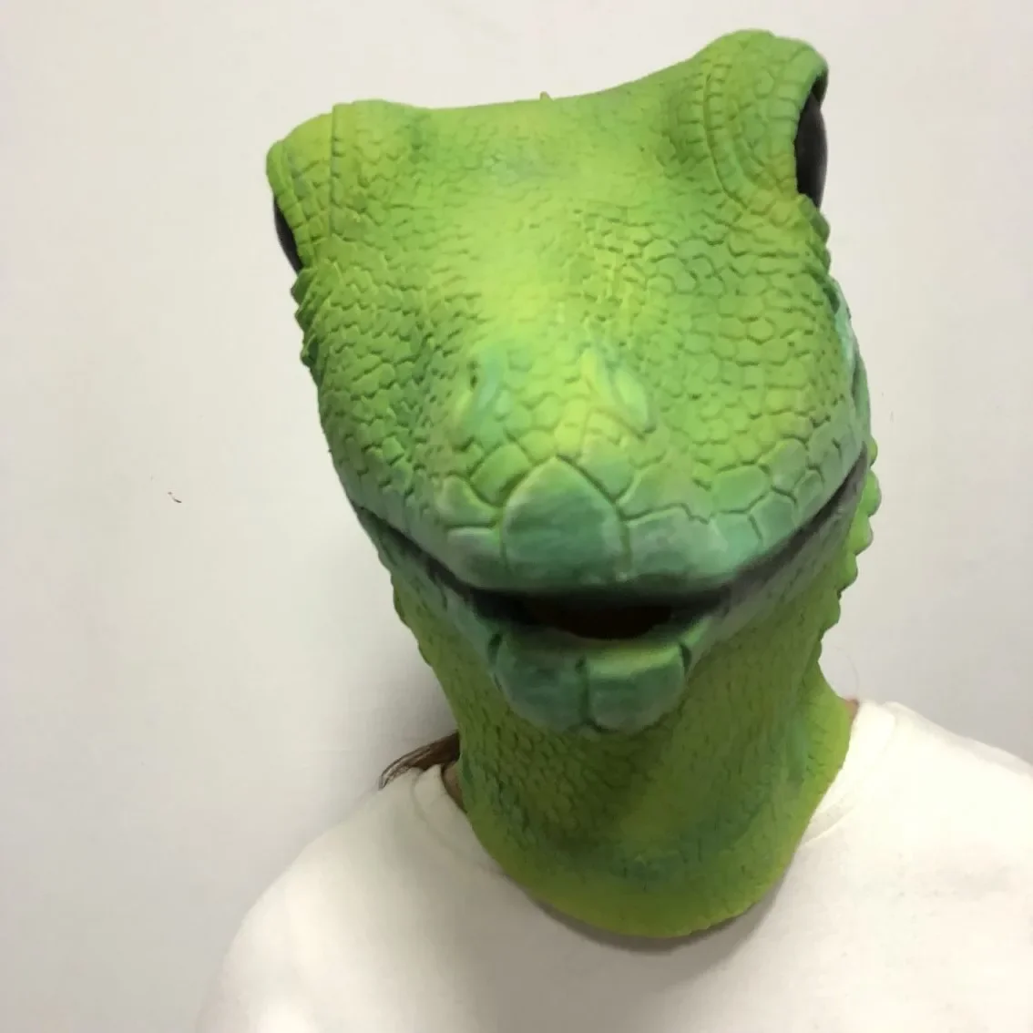 Lizard Head Cover Mask COS Reptile Head Mask Halloween Horror Makeup Prop Lizard Role Plays Masque Lizard Masks Scary Mask Latex