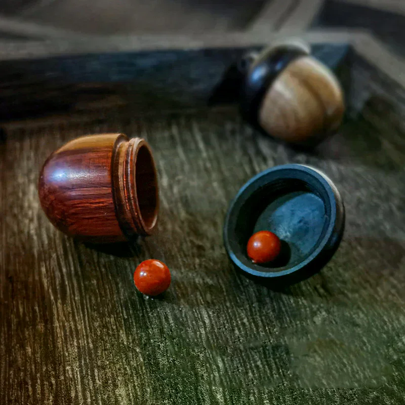 1/2PCS Mini Sandalwood Pill Boxes Portable Granule Storage Box Rescue Tablets Case Small Items Container DIY Acorn Pendants