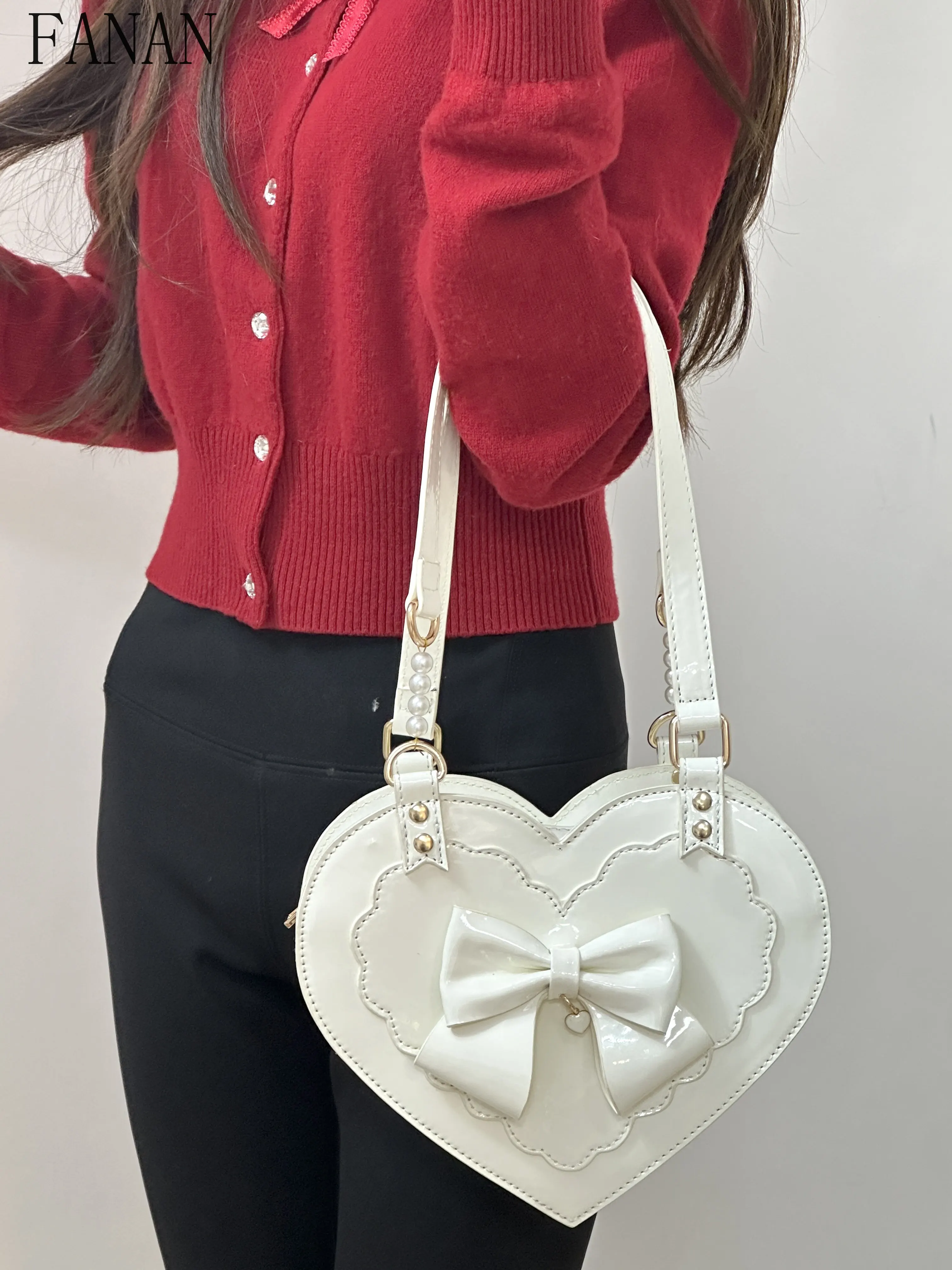 Lolita Style Original Sweet Shoulder Crossbody Bag for Women Elegant Heart-shaped Girls Lolita Bags Sweet Women's Handbags