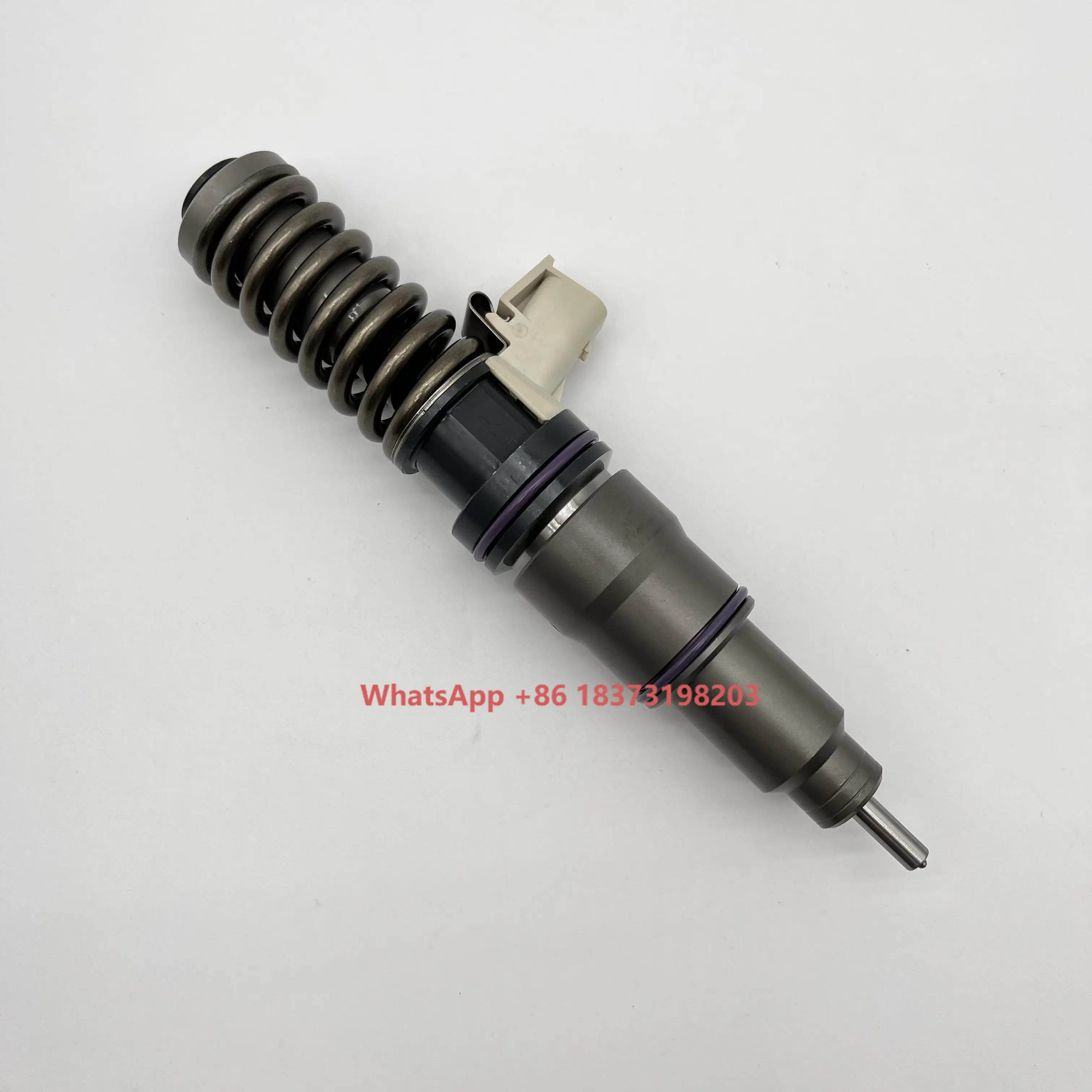 

Common Rail Injector Nozzle Assembly and Fuel Injector 7421644596 Compatible With RENAULT MD11 EURO 3 LOW POWER High Quality
