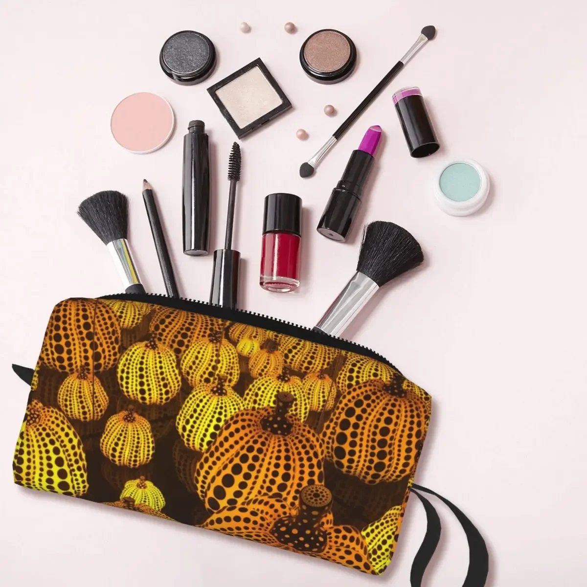 Custom Abstract Art Yayoi Kusama Pumpkin Toiletry Bag for Aesthetic Cosmetic Makeup Organizer Ladies Beauty Storage Dopp Kit Box