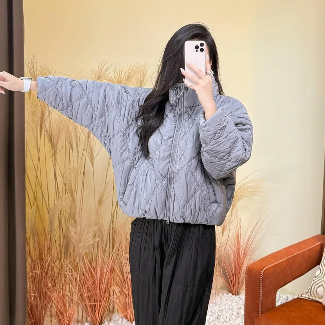 مياكي أضعاف 2025 الخريف/الشتاء جديد سترة قطن المرأة سميكة قصيرة سترة قطن فضفاضة سترة أنيقة تحمل شعار لعبة البيسبول مطوية Breadman #4