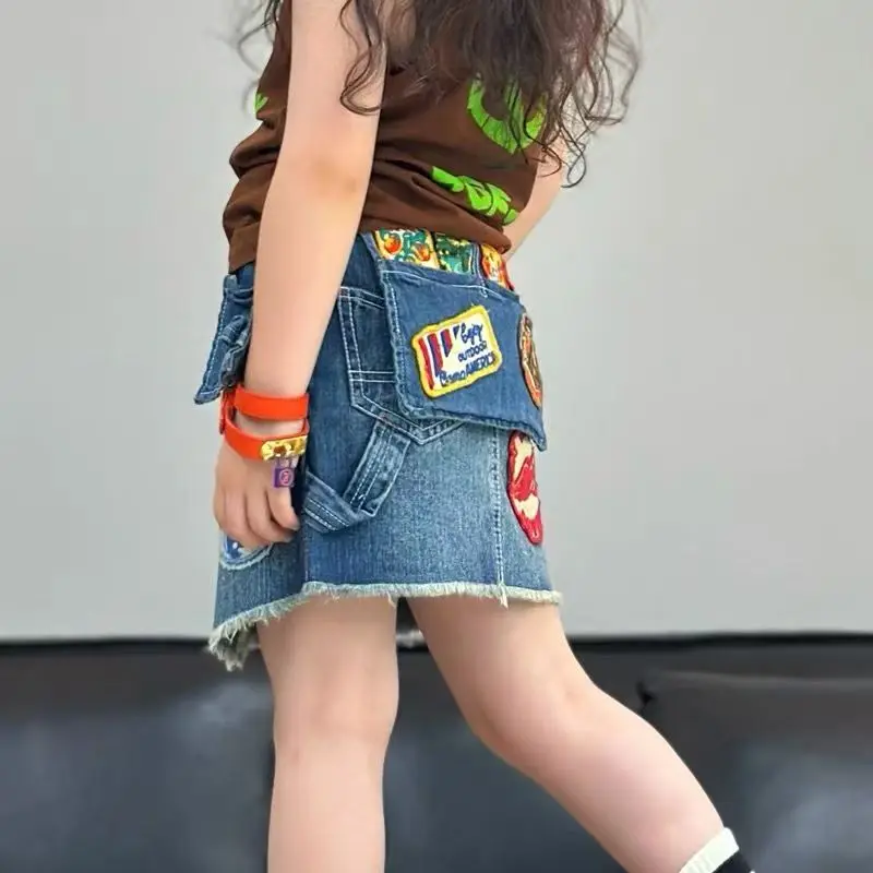 Children's Clothing For Spring And Summer 2026 New Badge Stickers Denim Short Skirt Girls' Versatile Half Skirt