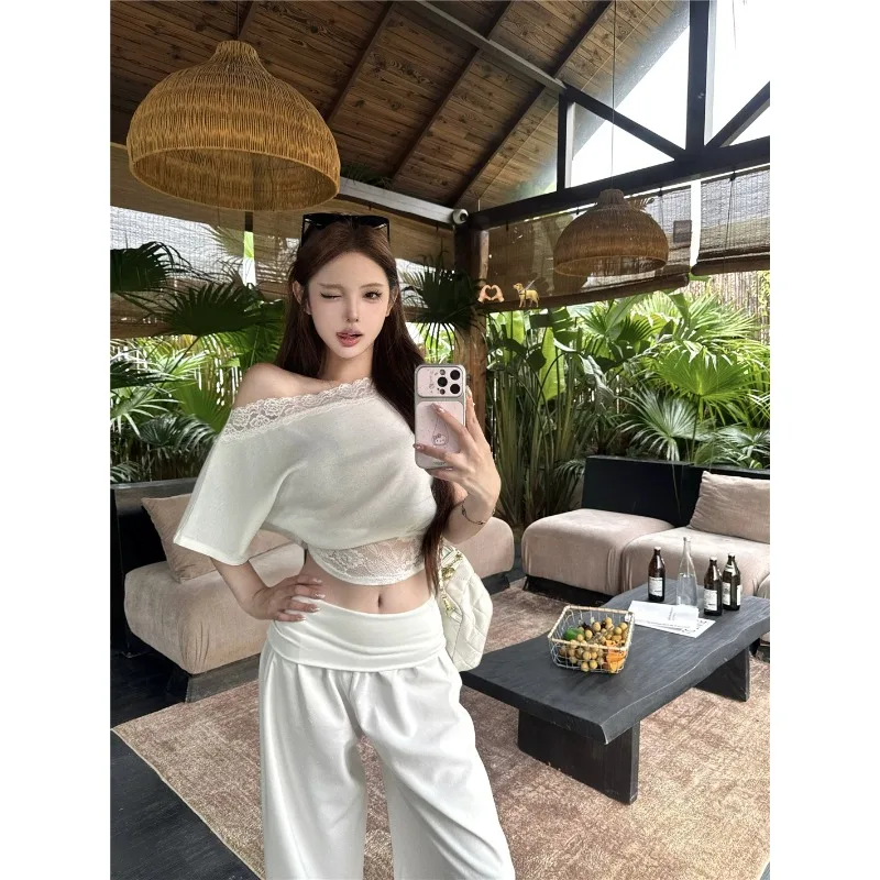 Princess Style Lace Trim White Pure Desire Lace Patchwork Diagonal Shoulder Waist in T-Shirt Women Summer New Trend Brand Lad...