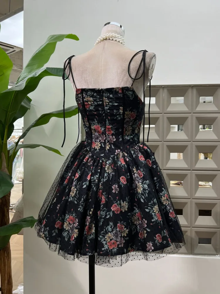 فستان DFDG للسيدات 2025 شفاف منقط قطعة العاج الحد الأدنى غير رسمي منتفخ متدرج برباط علوي فستان حفلات الشاطئ للربيع والصيف