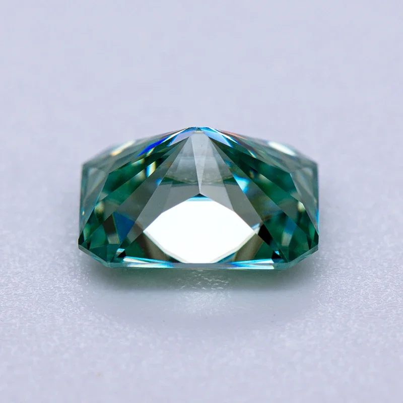 Pietra Moissanite Colore primario Giallo Verde Taglio radiante Diamante coltivato da laboratorio per materiali per la creazione di gioielli