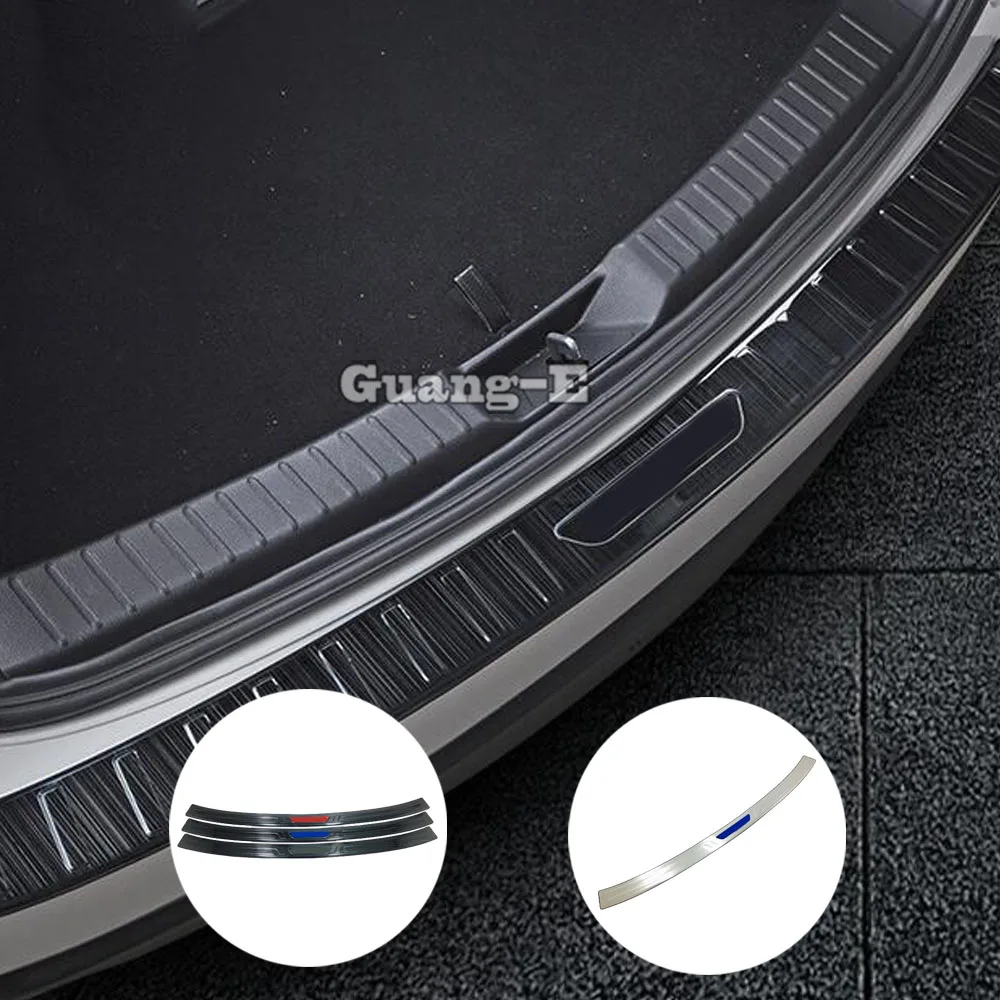 

Car Styling Rear Outside External Bumper Trunk Threshold Door Sill Outer Protector Trim For Mazda CX8 CX-8 2017 2018 2019 2020