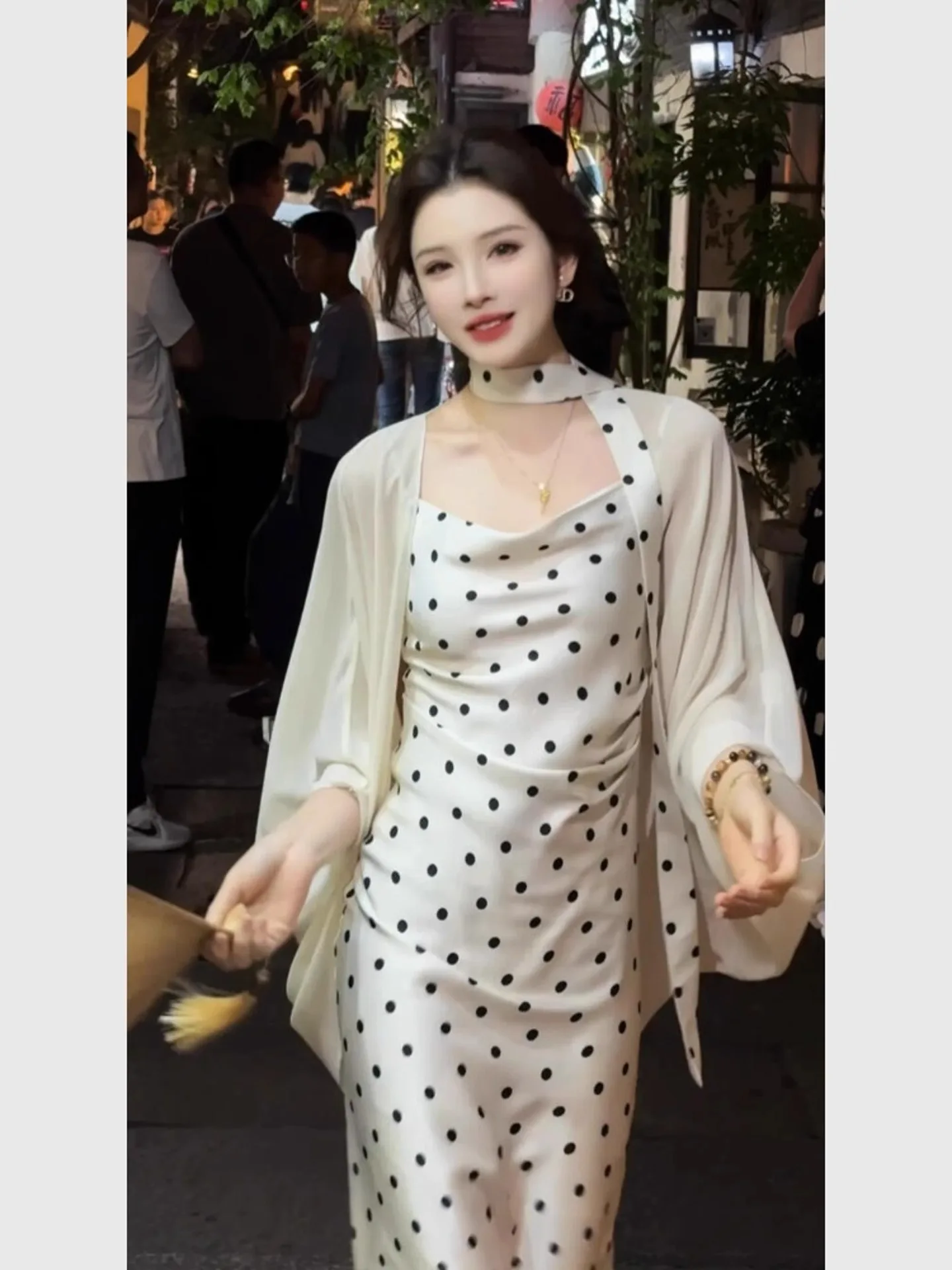 Ele Witte Polka Dot Strap Dr Dames 2025, High-End Feelings Godd Sle Taille-Cinching Long Dr-set