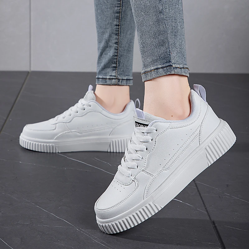Womens Walking Shoes Platform Soles Skateboard Shoe Comfortable Fashion Women Tennis Sneakers Color-blocked
