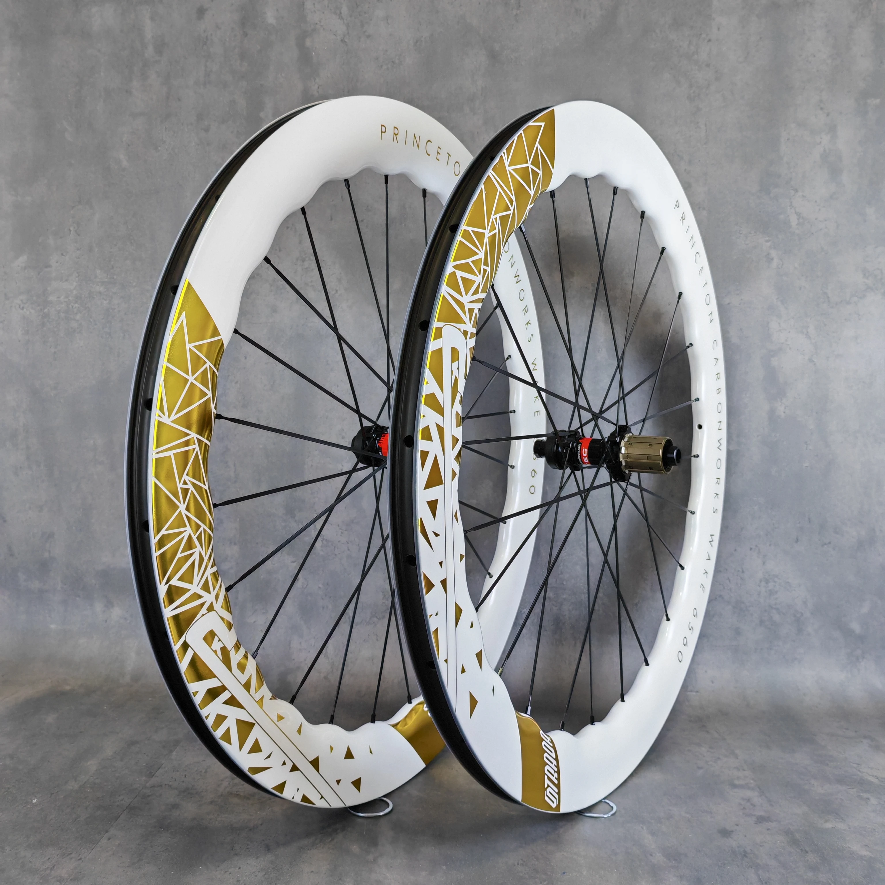 Princeton Carbon Road Bike Wheelset,Disc Brake, Thru Axle, Tubeless, Tubular Wheels, UD Glossy , White Gold Logo,go,shiman0 11v,