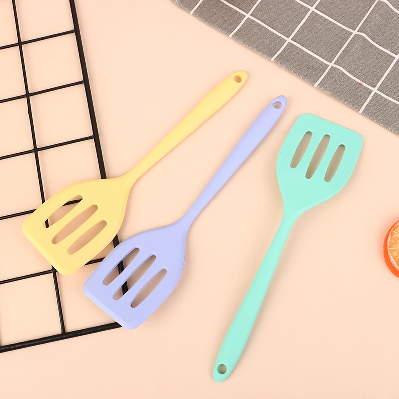 

1pc Egg Fish Frying Pan Spatula Scoop Fried Shovel Silicone Turners Cooking Utensils Kitchen Tools Cooking Accessories Gadgets