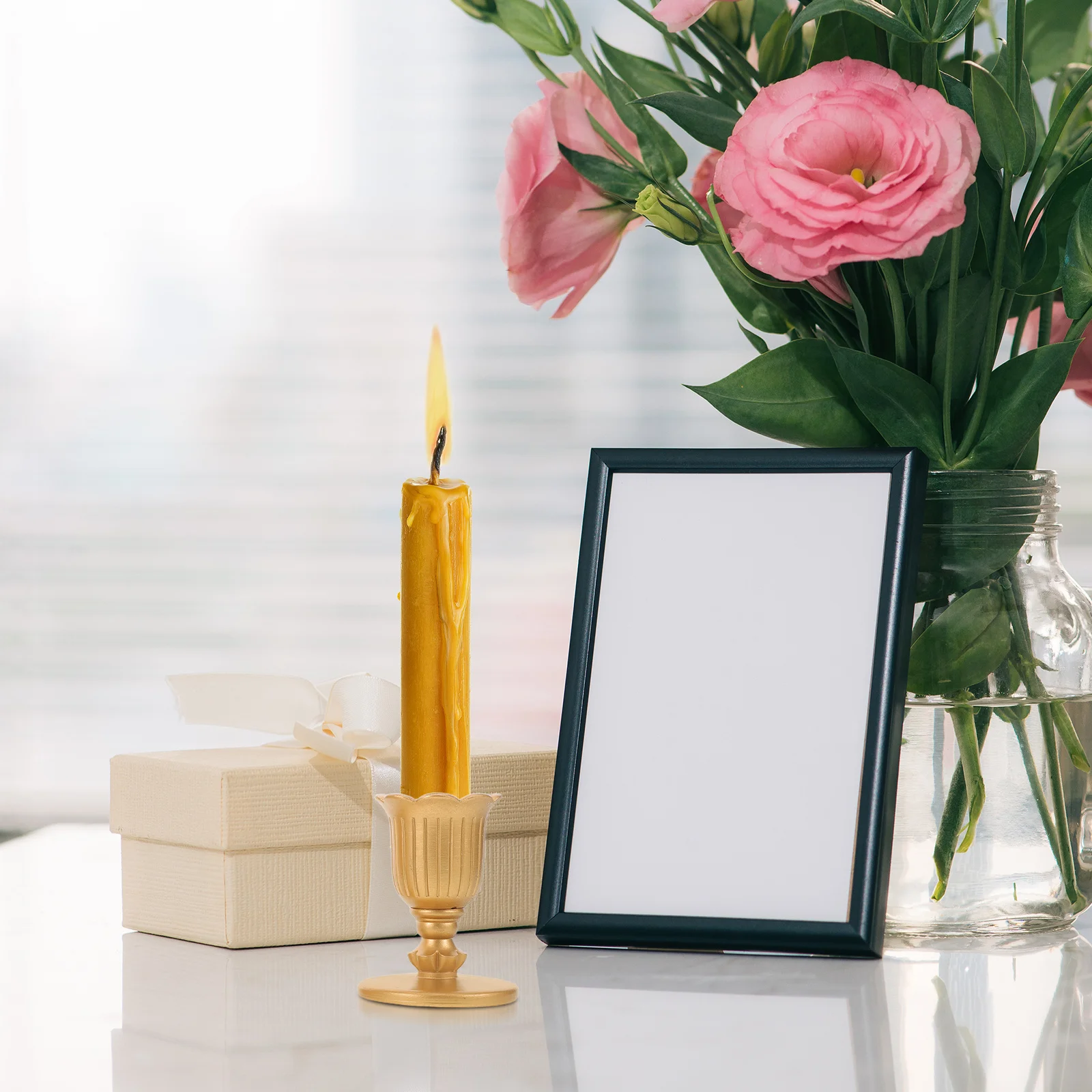 

4Pcs Gold Taper Holders Vintage Elegant Resin Candlestick Holder for Wedding Centerpieces Dinner Party Holiday Decor