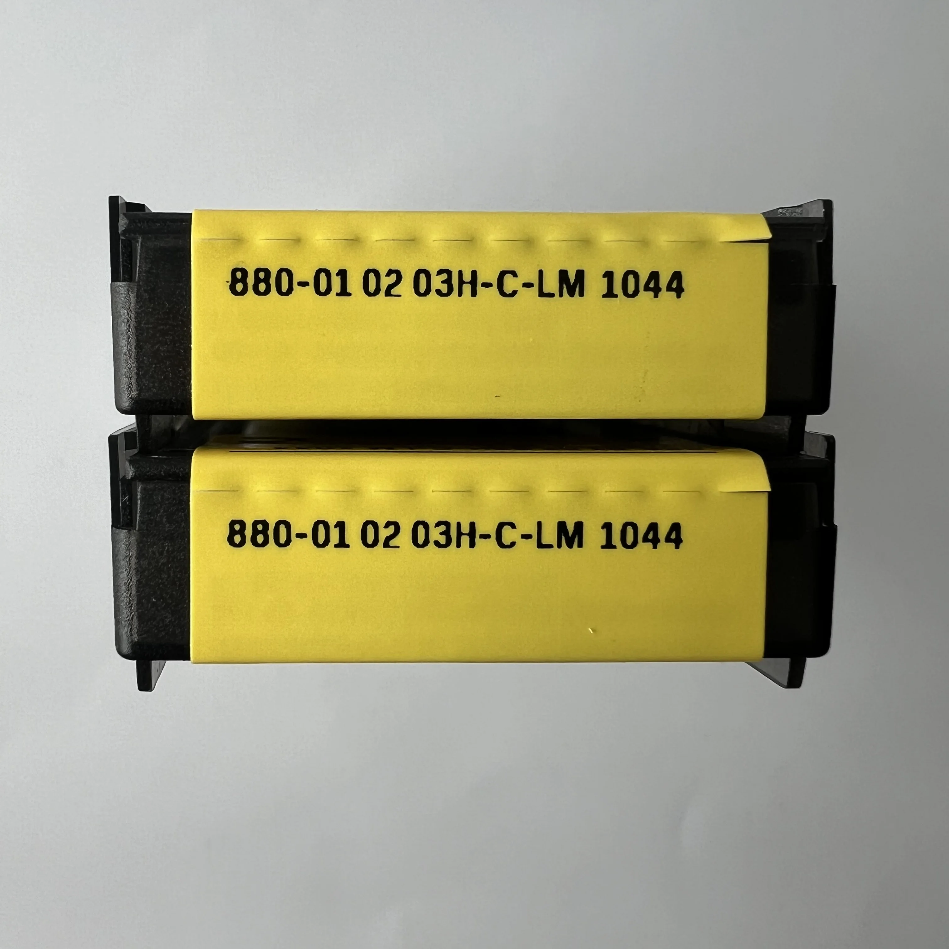 

10pcs/box U drill insert 880-010203H-C-LM 1044/880-010203H-C-LM 1144/880-020204H-C-LM 1044/880-020204H-C-LM 1144