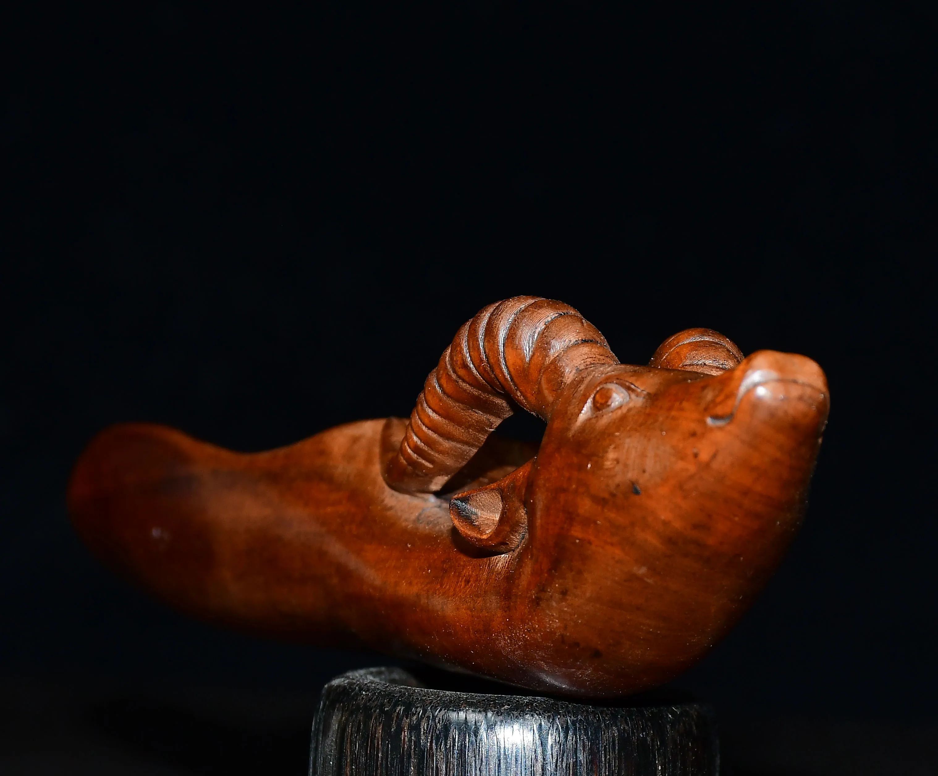 statue-tete-de-taureau-en-buis-ancien-collection-de-temple-tibetain-de-5-pouces-pelle-a-the-outils-pour-boire-du-the-amass-ornements-de-richesse-maison-de-ville