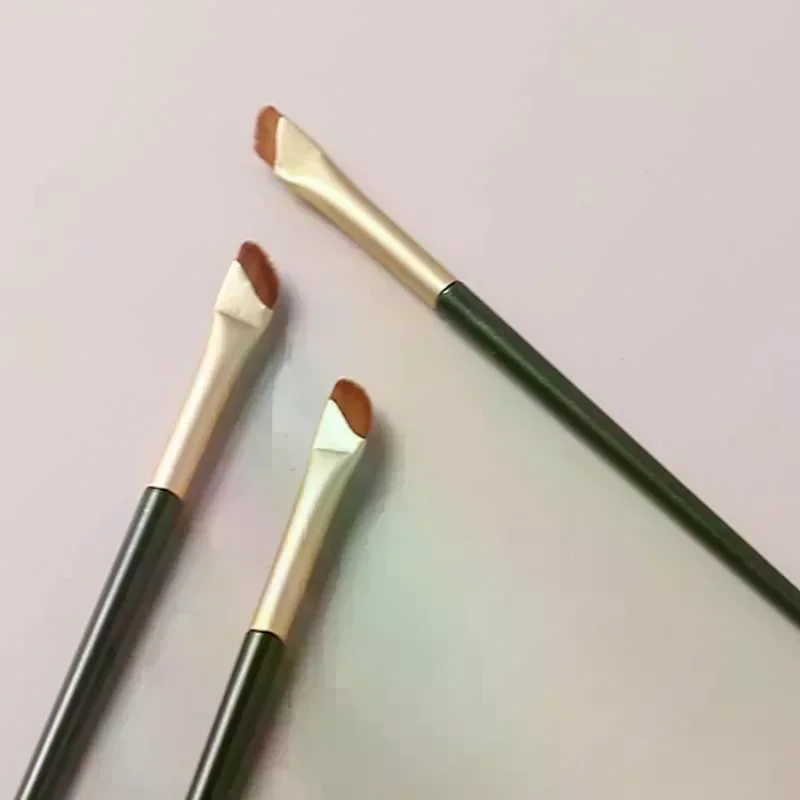 Upgrade Eyeliner Eyebrow Brush Slanting Flat Sickle Blade Eyeliner Brushes Wool Fiber Eye Brow Contour Professional Makeup Tools